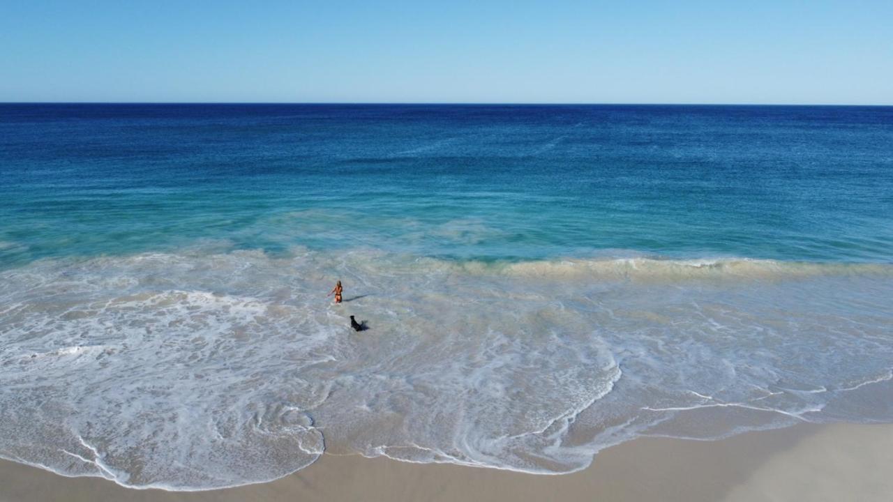 Shabby Chic Shack - 2 Bedroom Beach Cottage يانشيب المظهر الخارجي الصورة